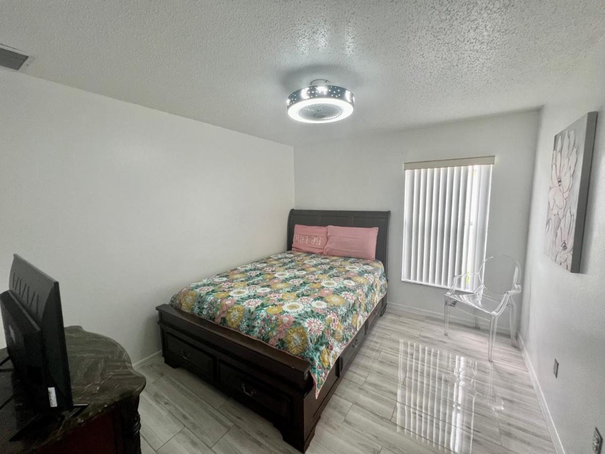 Grand Superior 4Br Pool House Near Disney Parks Davenport Zewnętrze zdjęcie